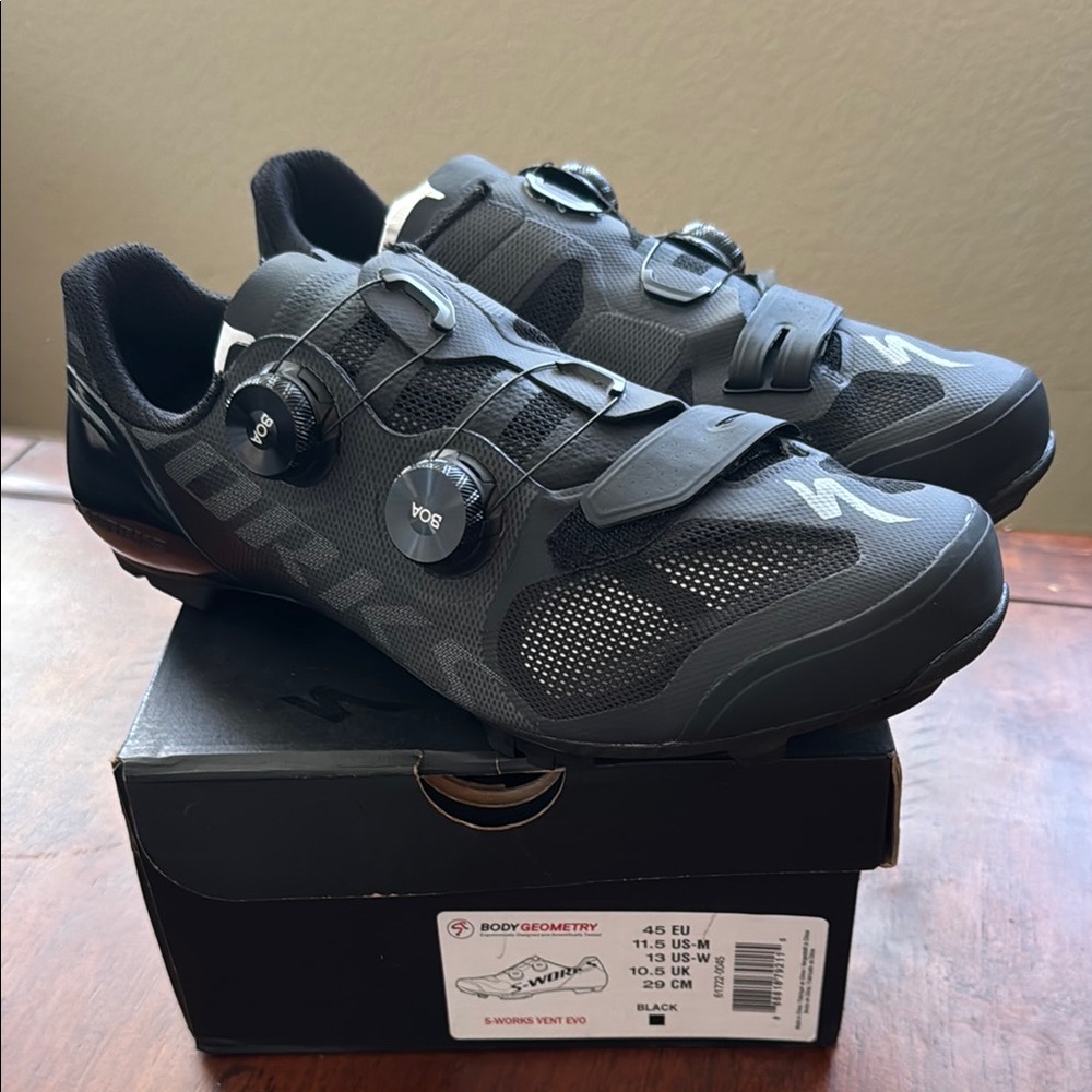 Specialized S-Works Vent Evo MTB shoes, size45, brand new